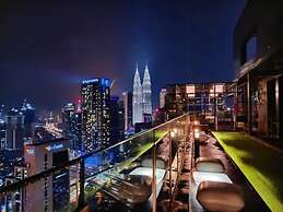Klcc Studio With a Rooftop Garden/playground
