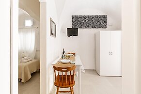 3482 Vico dei Mille by Barbarhouse