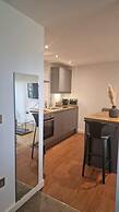 Modern Peaceful Open Plan 1-bed Apartment Rutland