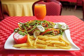 Holiday Express Hotel