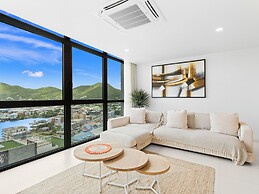 The Hills Residence