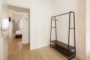 Novella Contemporary Apartment by Mmega