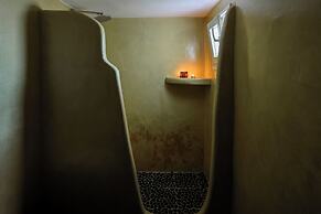 Athiri Luxury Suites Perivolos