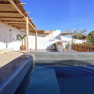 Athiri Luxury Suites Perivolos