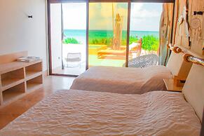 Therasia Luxury Beachfront Retreat