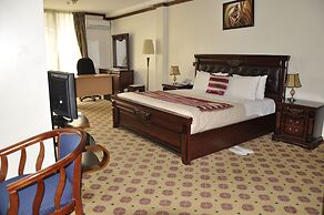 Hotel Karisimbi