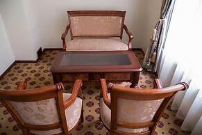 Hotel Karisimbi