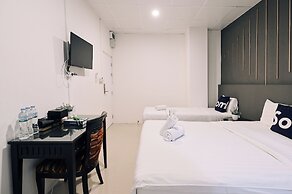 Tori Crown Hotel