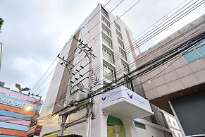 Tori Crown Hotel