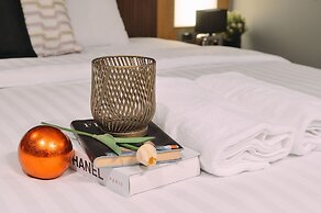 Tori Crown Hotel