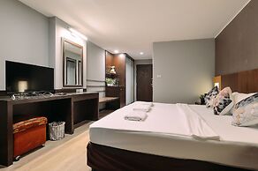 Tori Crown Hotel