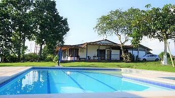 El Prado EcoHotel