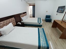 Hotel D-Palace