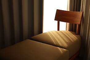 Menjaga Bay