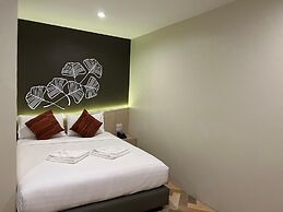 SJ Miracle Hotel
