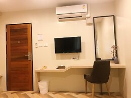 SJ Miracle Hotel