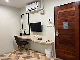 SJ Miracle Hotel