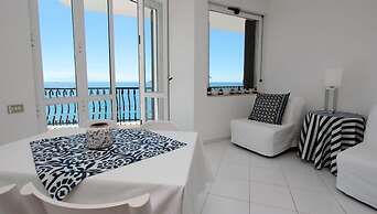 Due Relais - Panoramic Sea View Suites