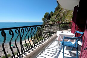 Due Relais - Panoramic Sea View Suites