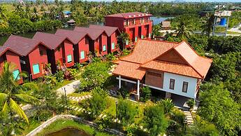Lodge Moni Essara Kompot