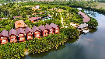 Lodge Moni Essara Kompot