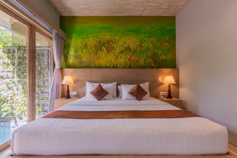 ME VILLA Kayu Tulang