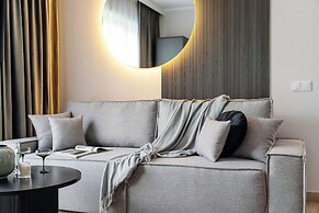 Muse by StayLab