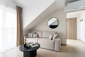 Muse by StayLab