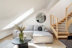 Muse by StayLab