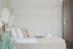 Muse by StayLab
