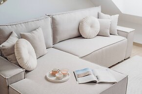 Muse by StayLab