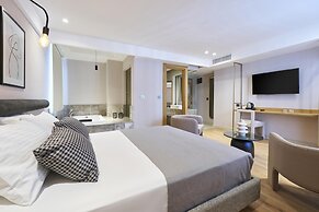La Maja Hotel