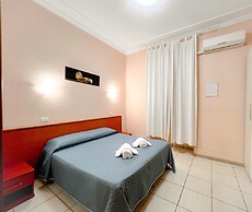 Alius And Freerome Hotel