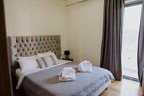 ROH Suites