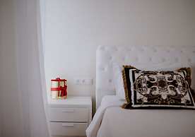 ROH Suites