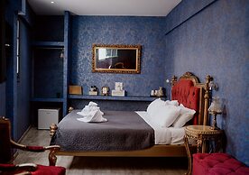ROH Suites