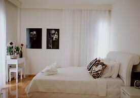 ROH Suites