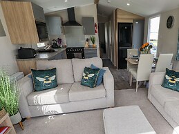 62 Pinewood