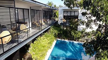 Deluxe Apartments Azure