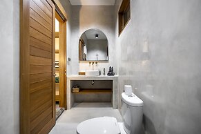 Villa Grateful by Alfred in Bali
