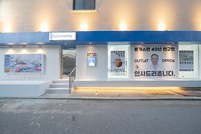 Workers Hotel Ansan by Anook