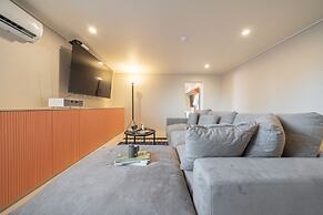 Workers Hotel Ansan by Anook
