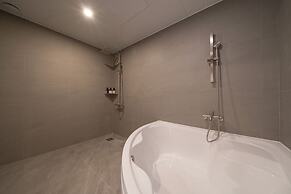 Workers Hotel Ansan by Anook
