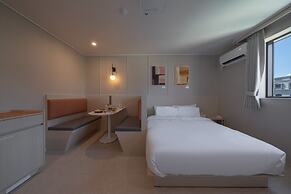 Workers Hotel Ansan by Anook