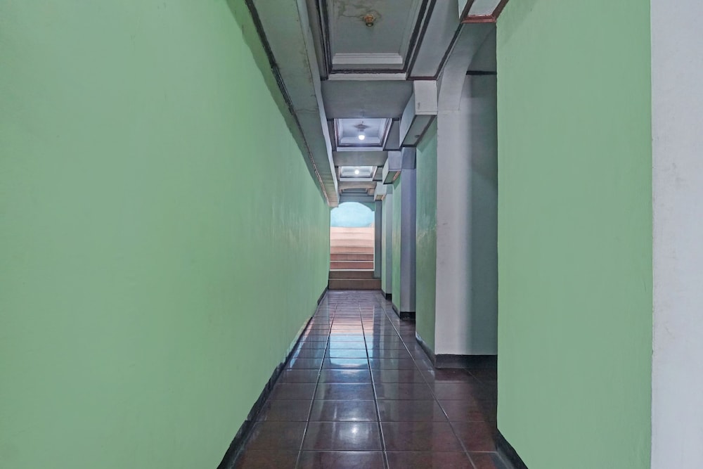 OYO 92994 Wisma Kencana Indah