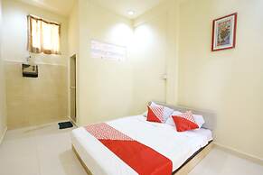 Hotel O Backpaker Seraya