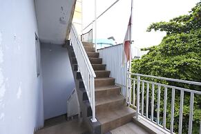 Hotel O Backpaker Seraya