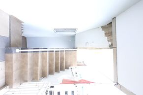 Hotel O Backpaker Seraya