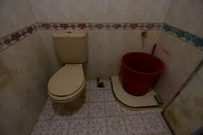 Hotel O Backpaker Seraya