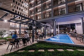 Magnes Hotel